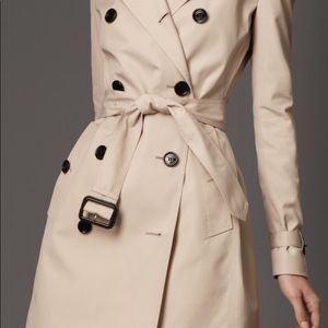 Trench coat/ jacket